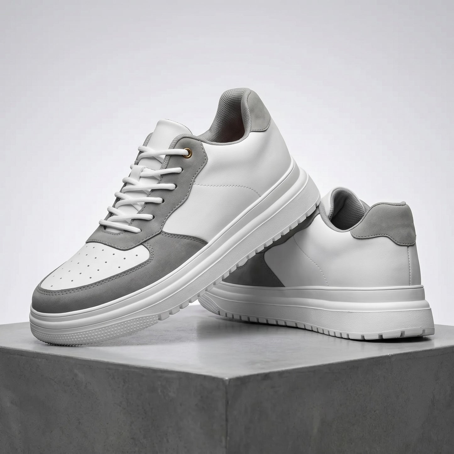 KITSUNE Velocity Sneaker