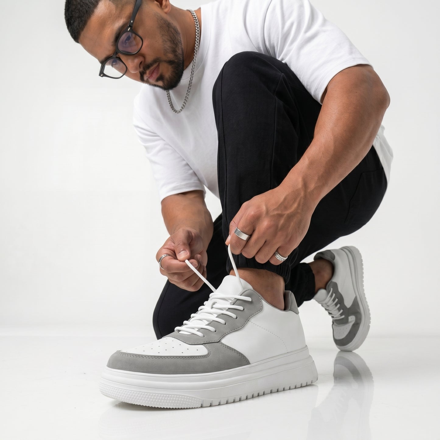 KITSUNE Velocity Sneaker